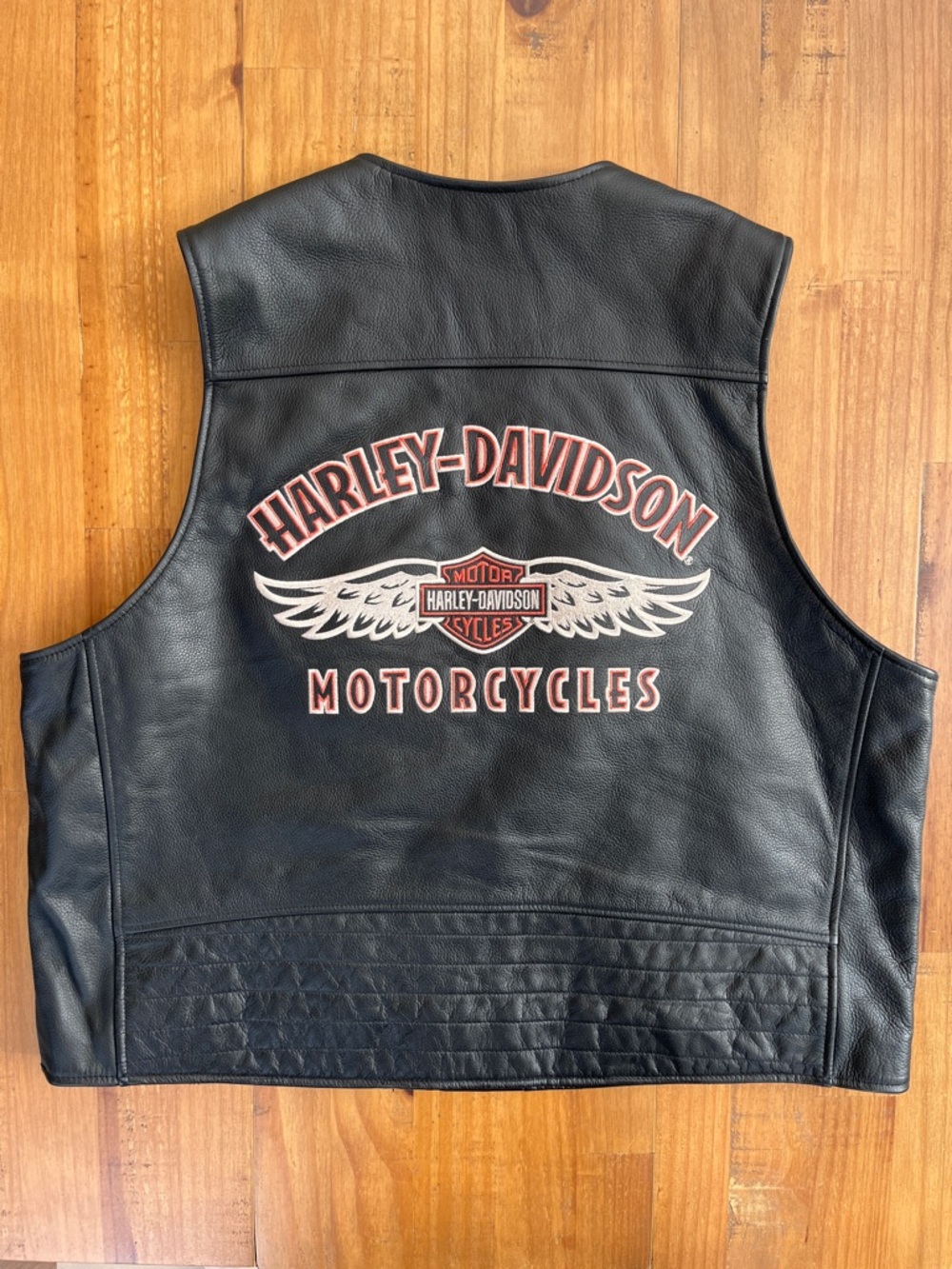 Harley-Davidson Men’s Black Leather Hometown Vest Embroidered Winged Patch XXL